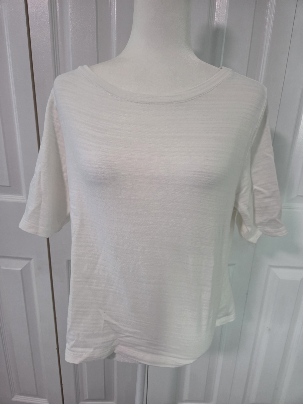 C&C California White Short Sleeve Crewneck Top